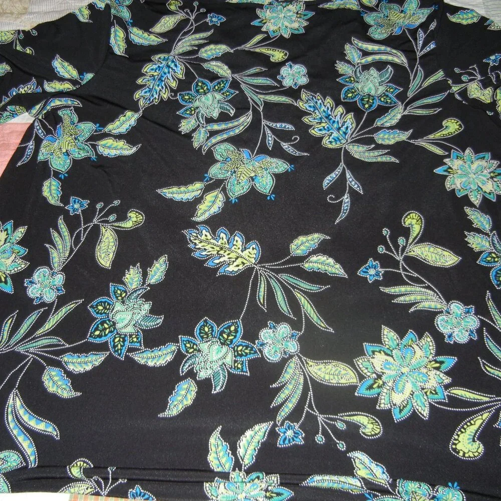 Stretch Knit Top Clearance 6 for $25 (wt158) - Picture 4 of 5